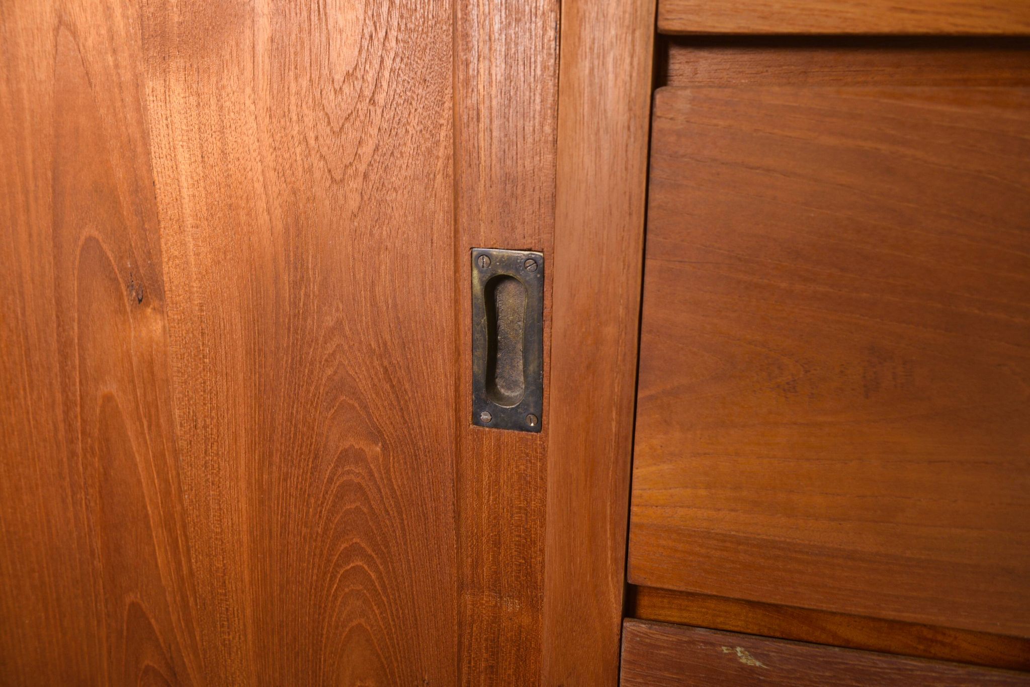 Large teak sideboard with 6 drawers and 2 sliding doors