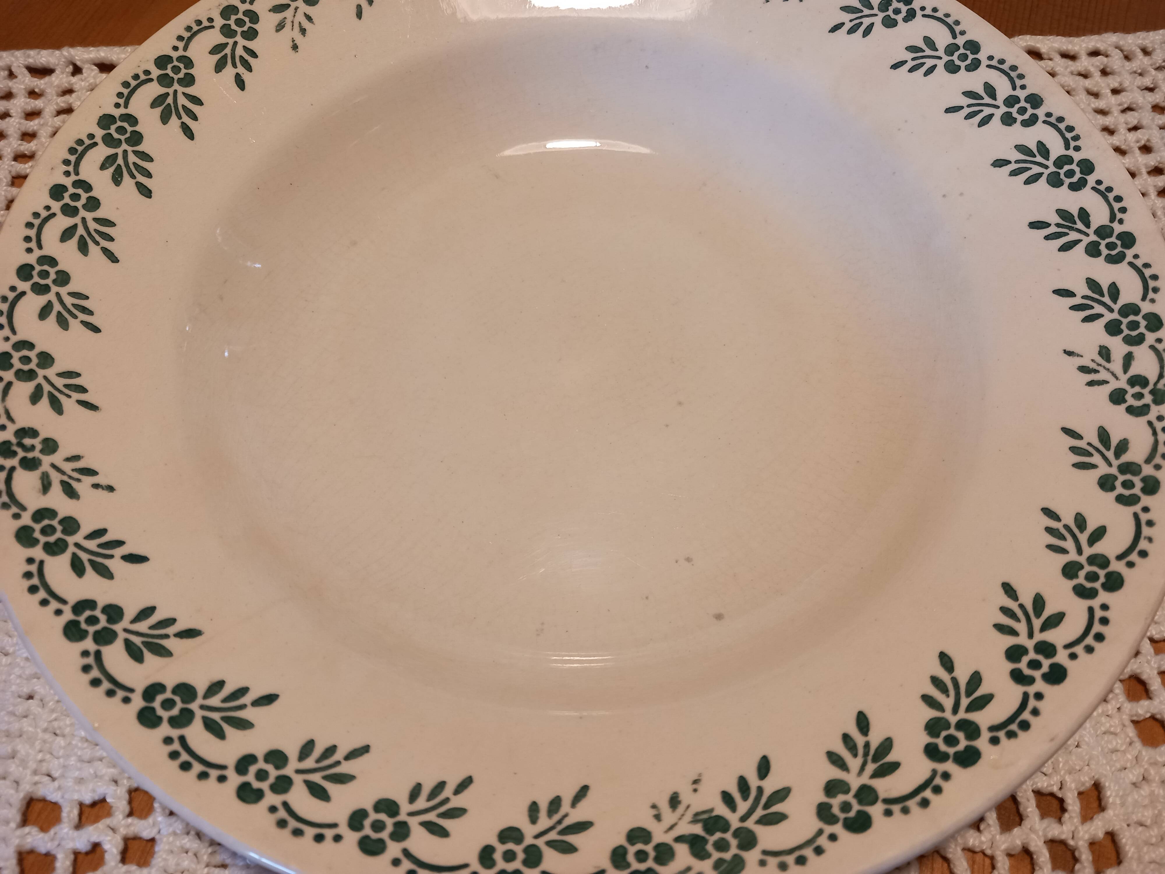 Lot de 3 assiettes creuses anciennes Terre de fer Choisy Le Roi