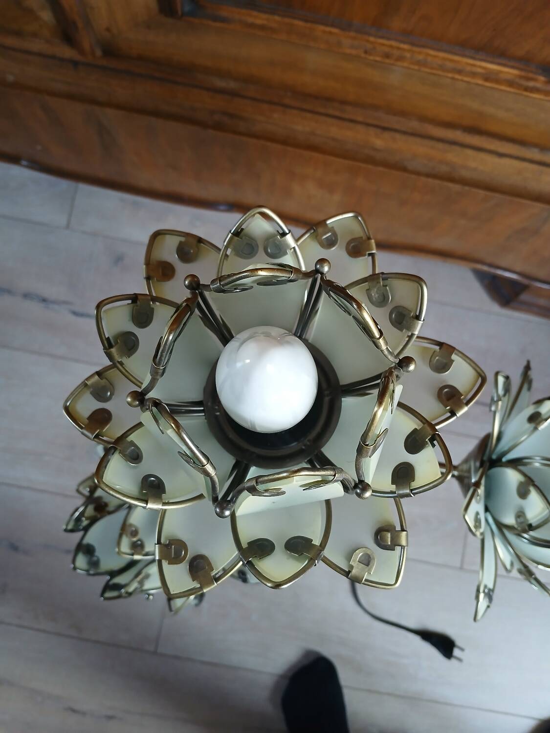 Antique Lotus Flower Lamp