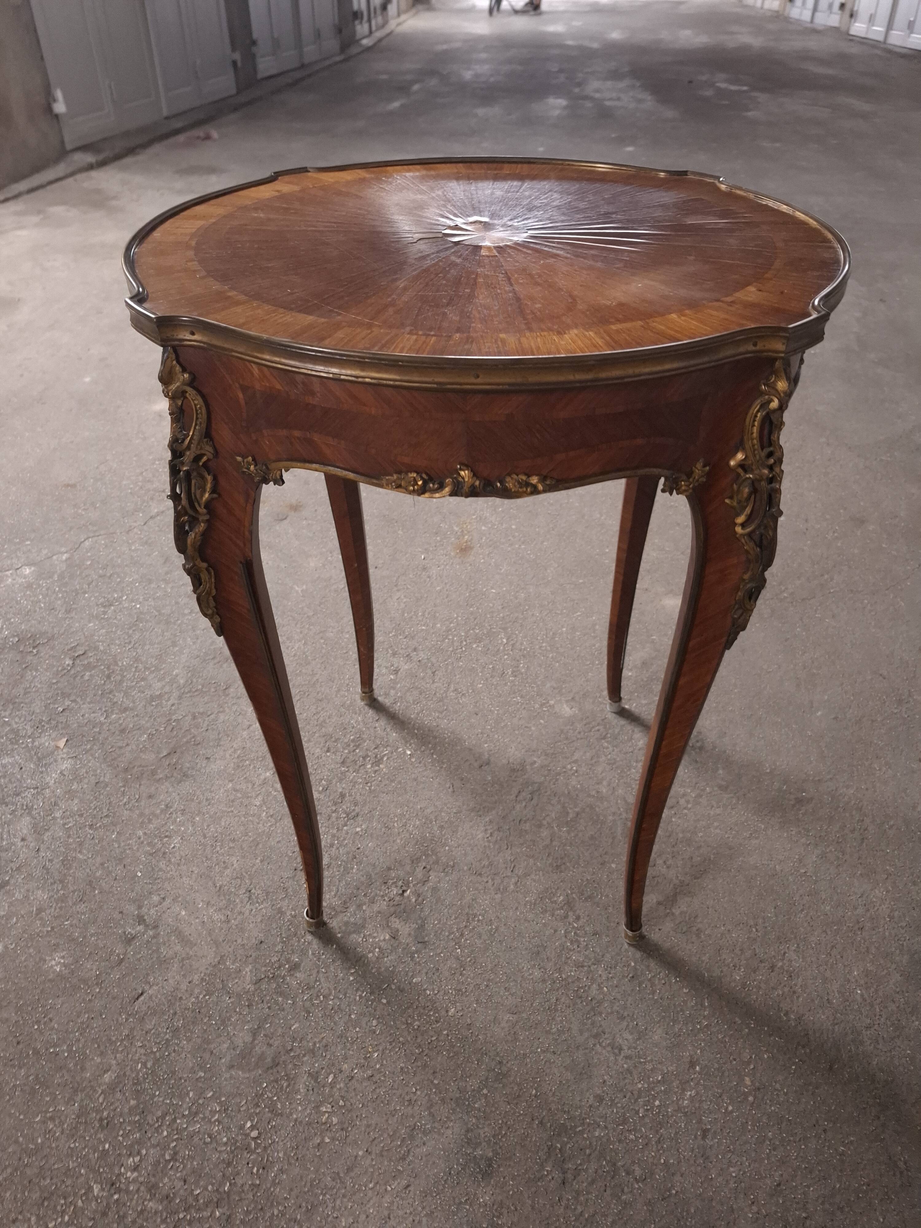 Louis XV style gueridon side table in marquetry