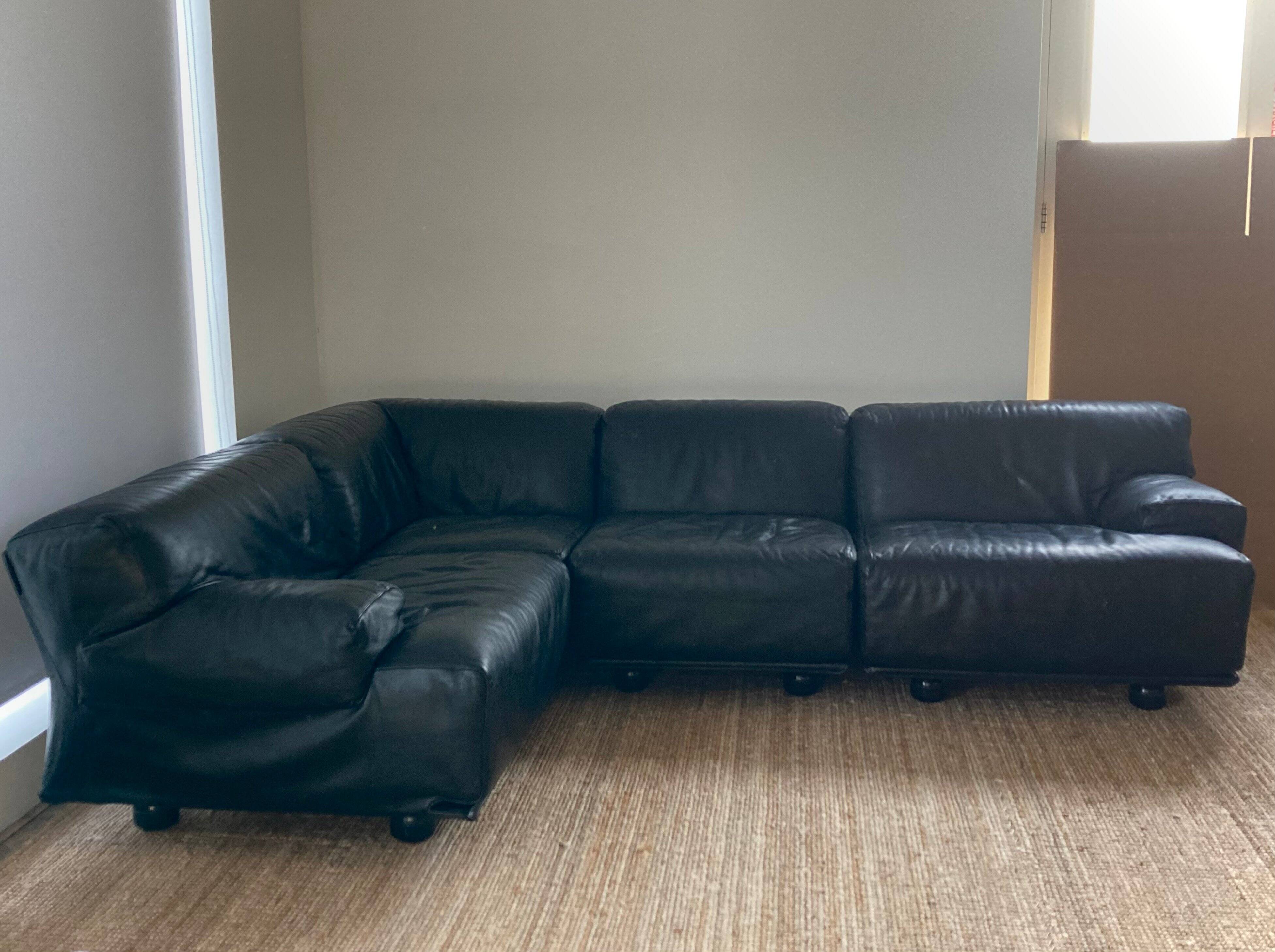 Canapé Modulable Fiandra en Cuir par Vico Magistretti pour Cassina. Italie années 1970