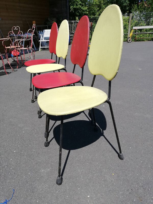 Série de 4 chaises vintage rouge et jaune