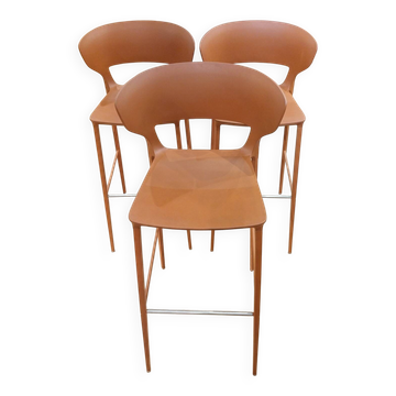 A set of three Desalto Koki stools designed by Archi Volto.