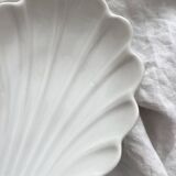 Ravier, shell ramekin in old porcelain