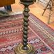 Colonne en bois touné