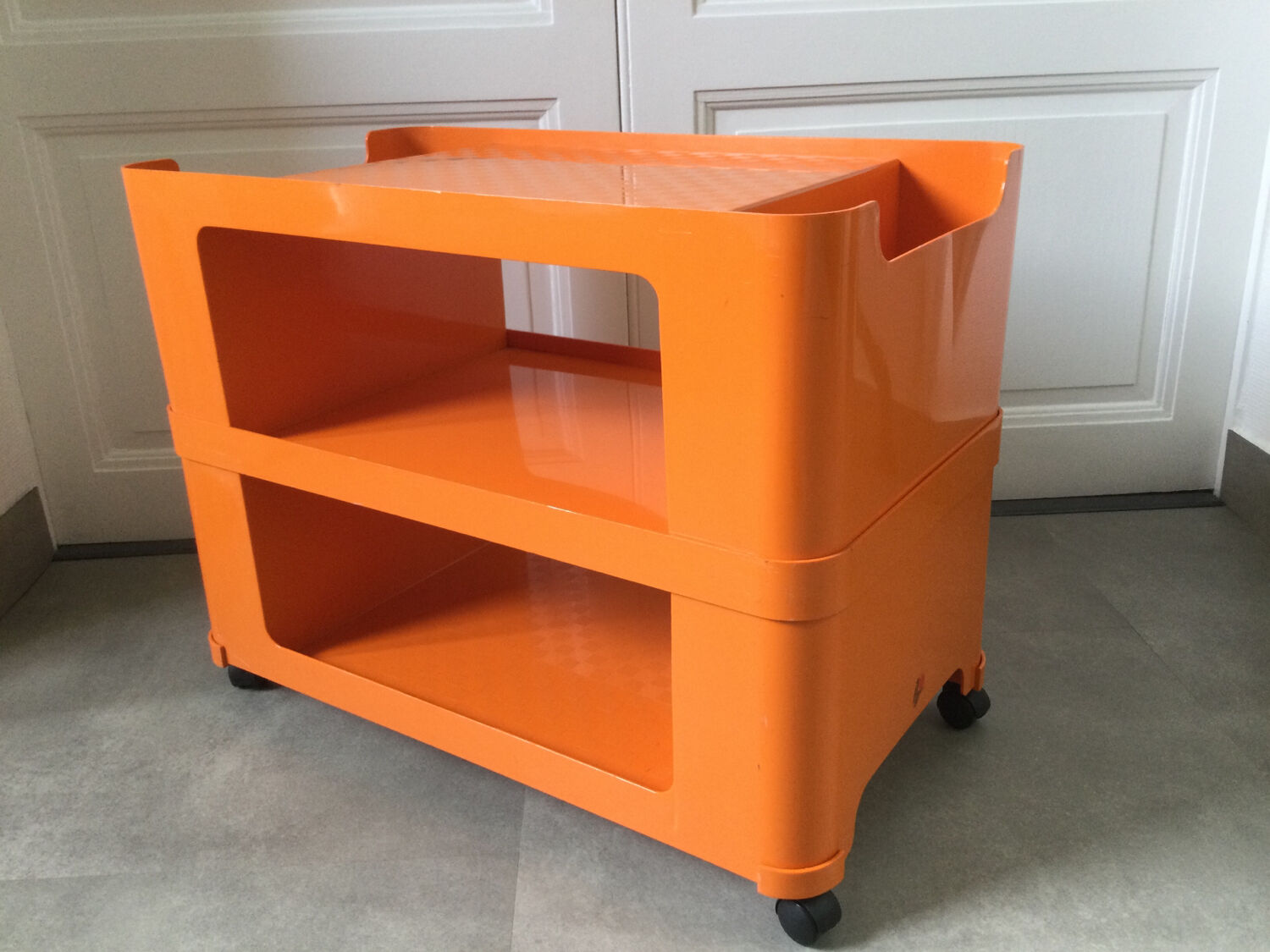 Prisunic Flair coffee/bar table 1970