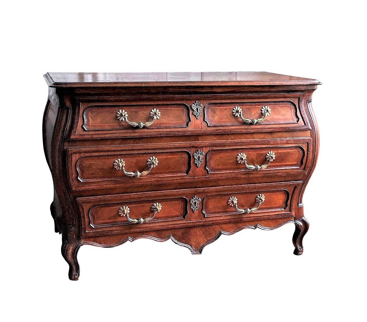 Bordeaux commode from the 18th century