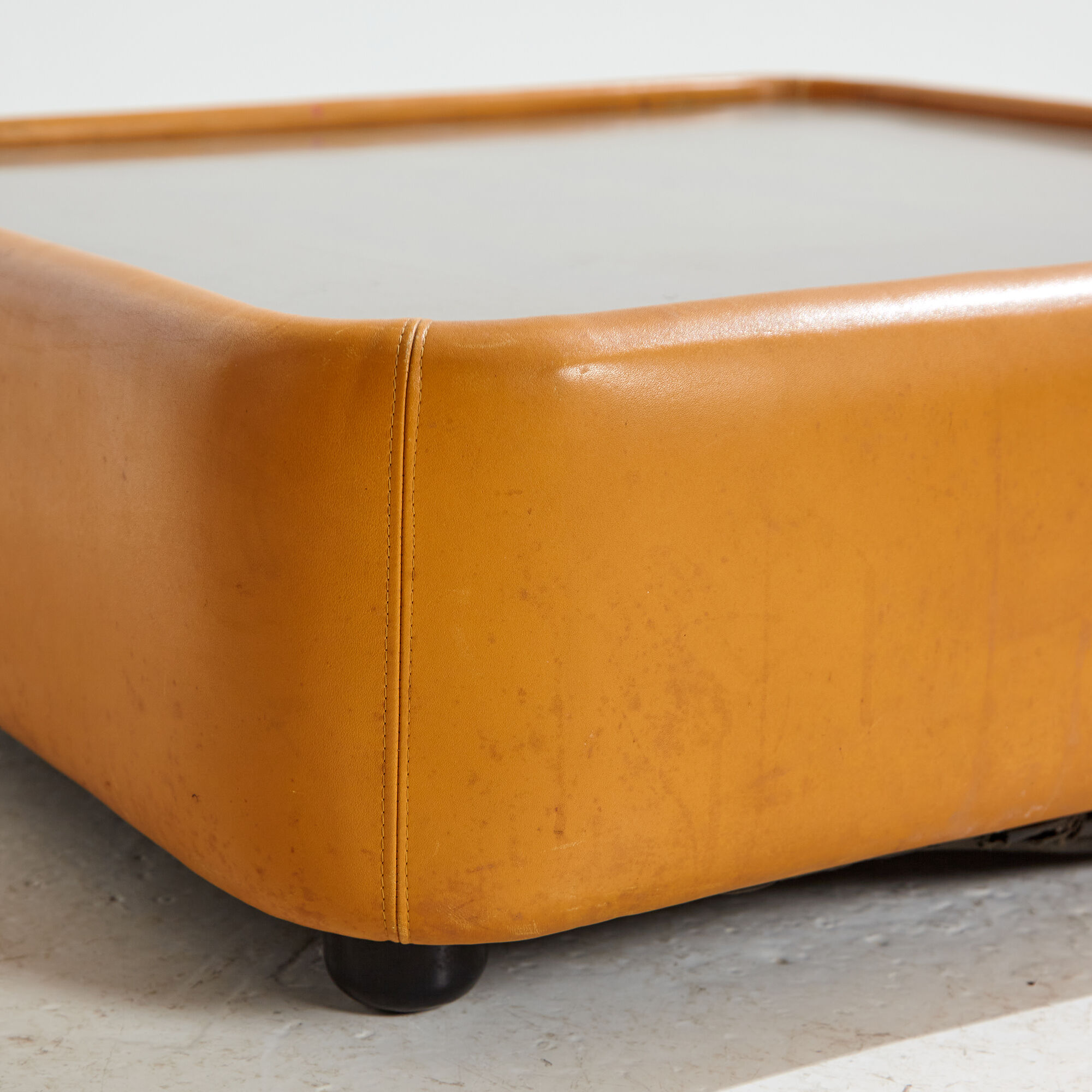 Modular leather sofa set