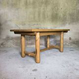 Table vintage en bois massif