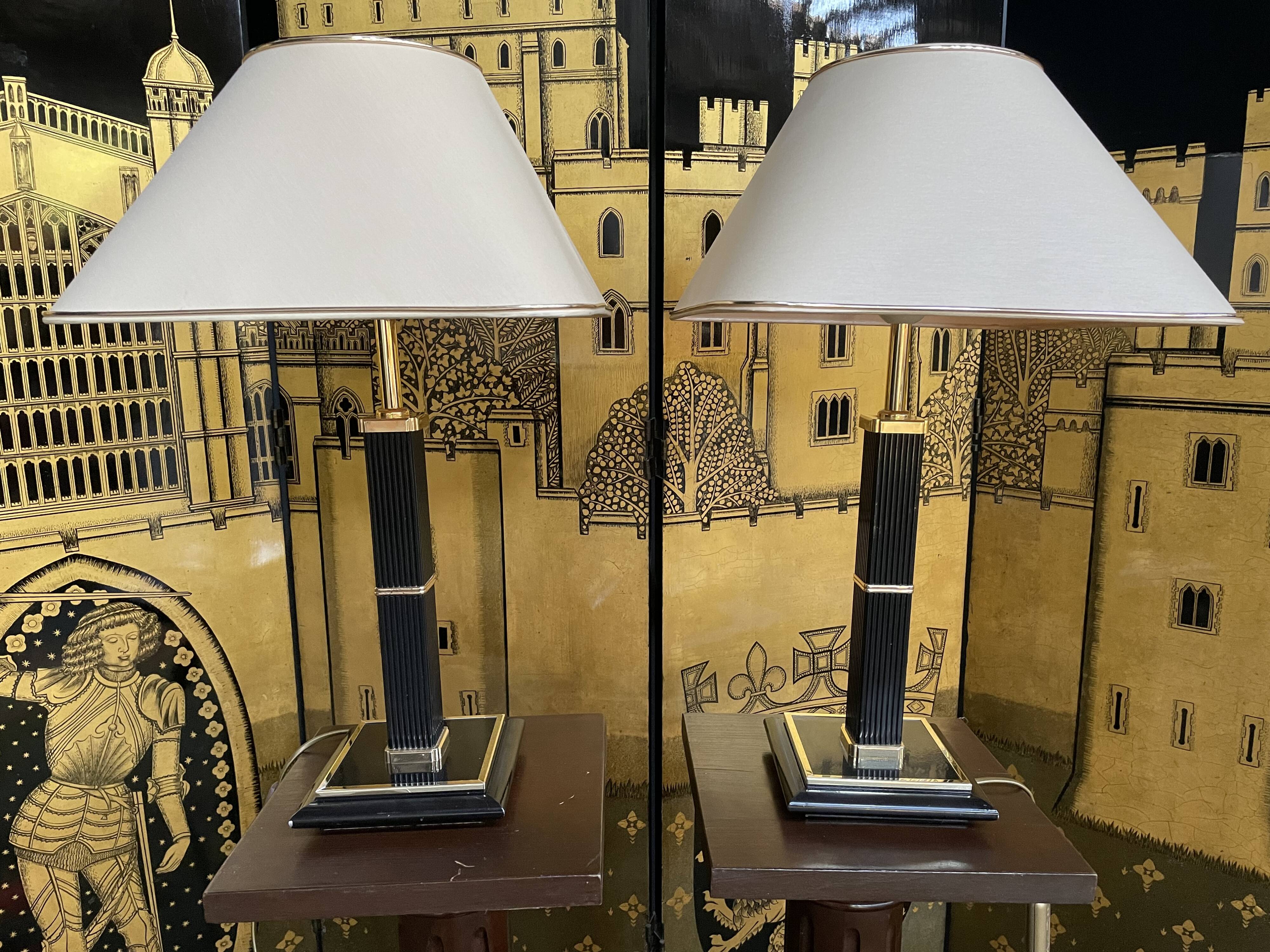 Paire de lampes « Trocadéro » par Robert de Schuytener