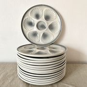 14 assiettes à huîtres Moulin des loups
