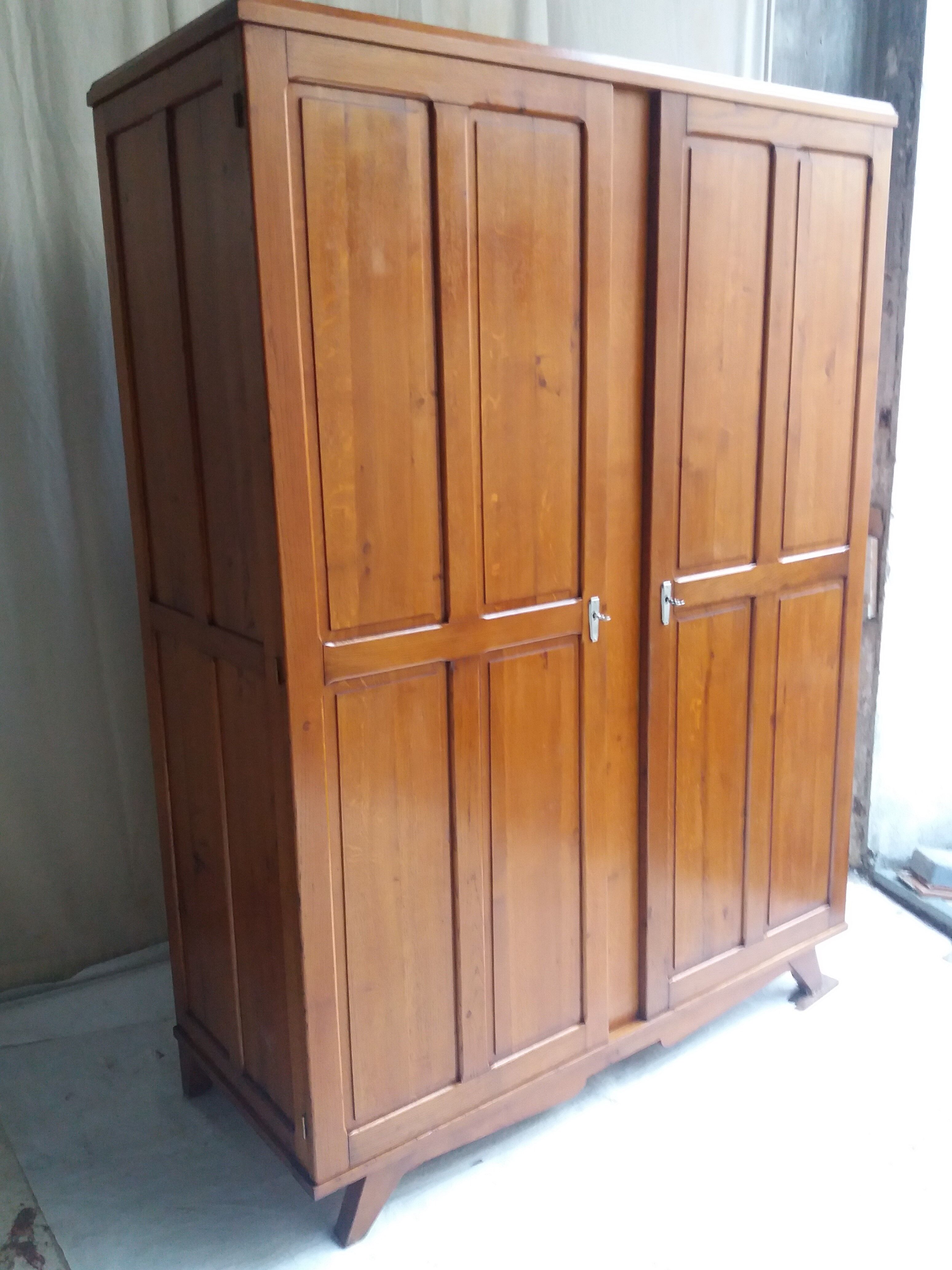 Armoire vintage a 2 portes