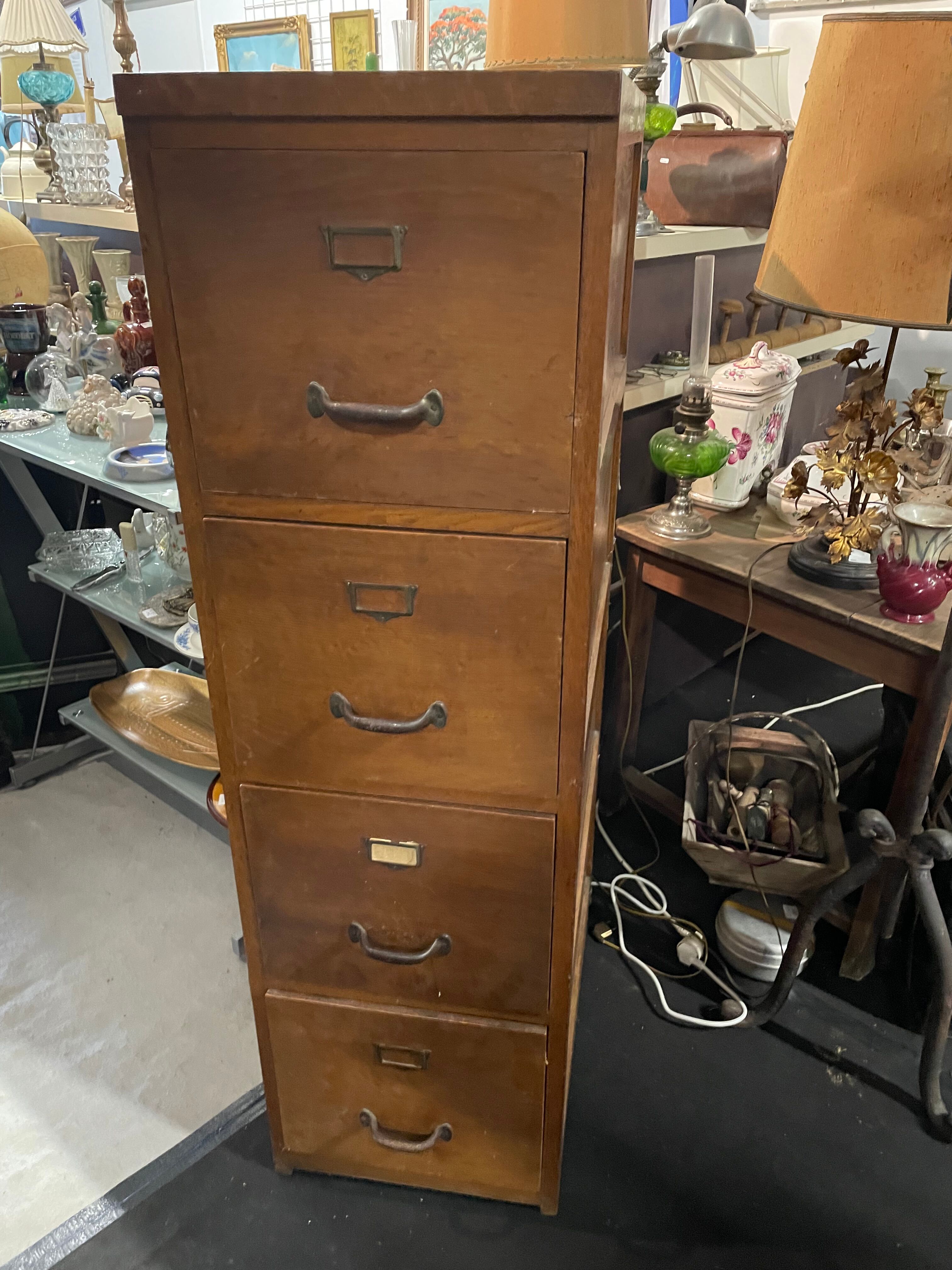 Vertical drawer locker