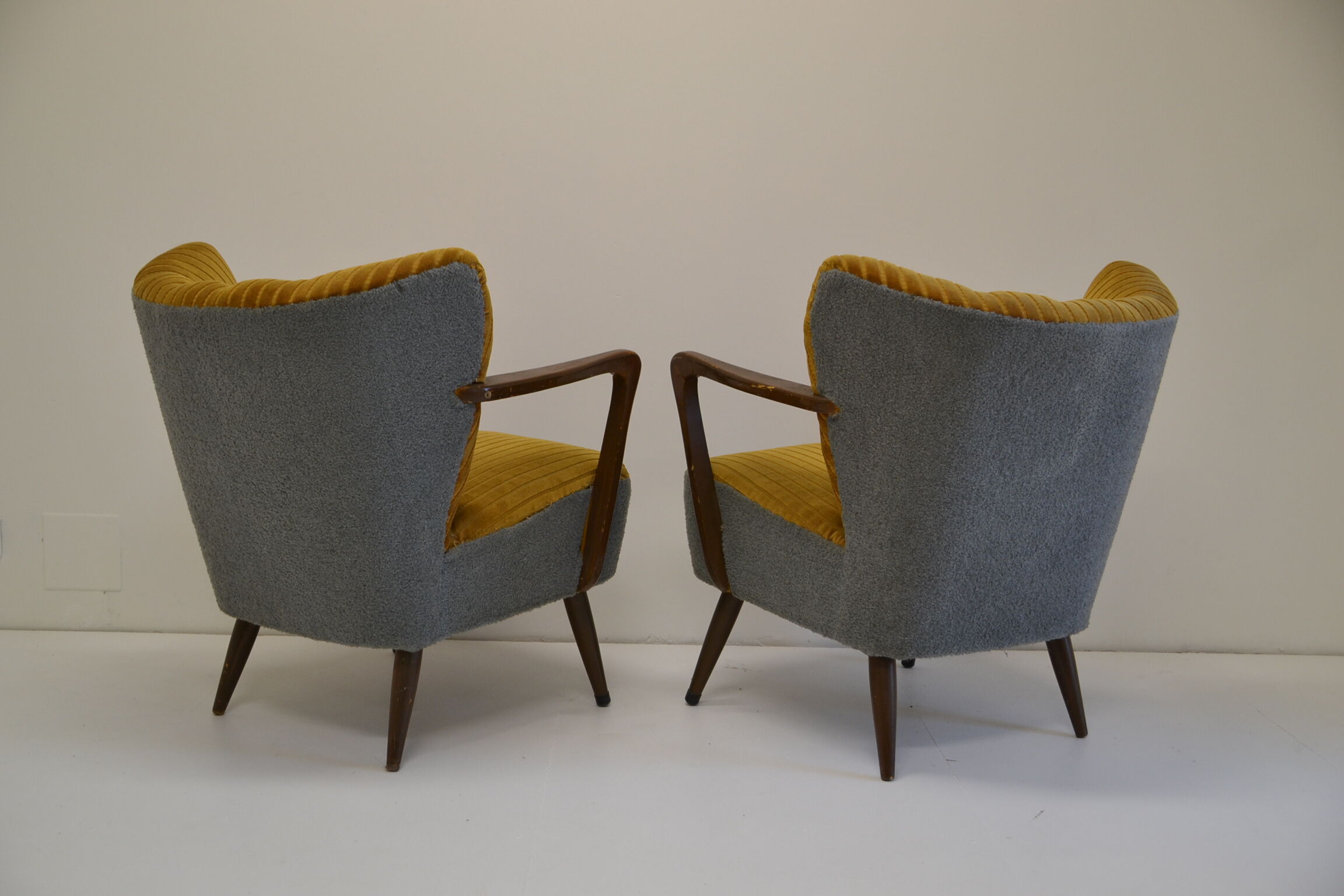 Paire de fauteuils cocktail