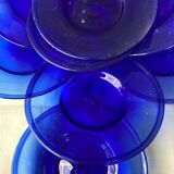 Blue colbat plates in blown glass