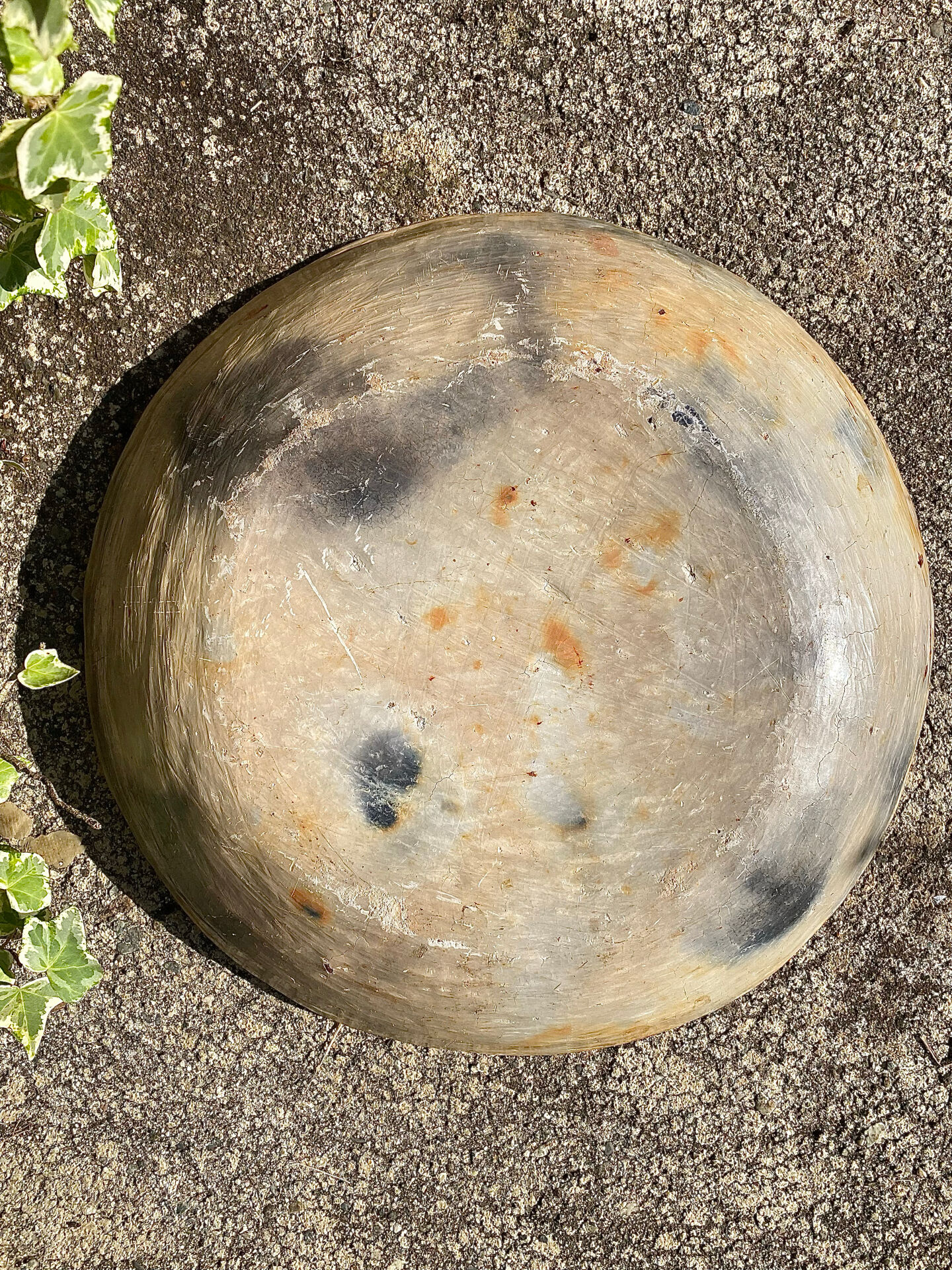 Ancient Berber dish from Kabylie featuring a bird, early 20th century.