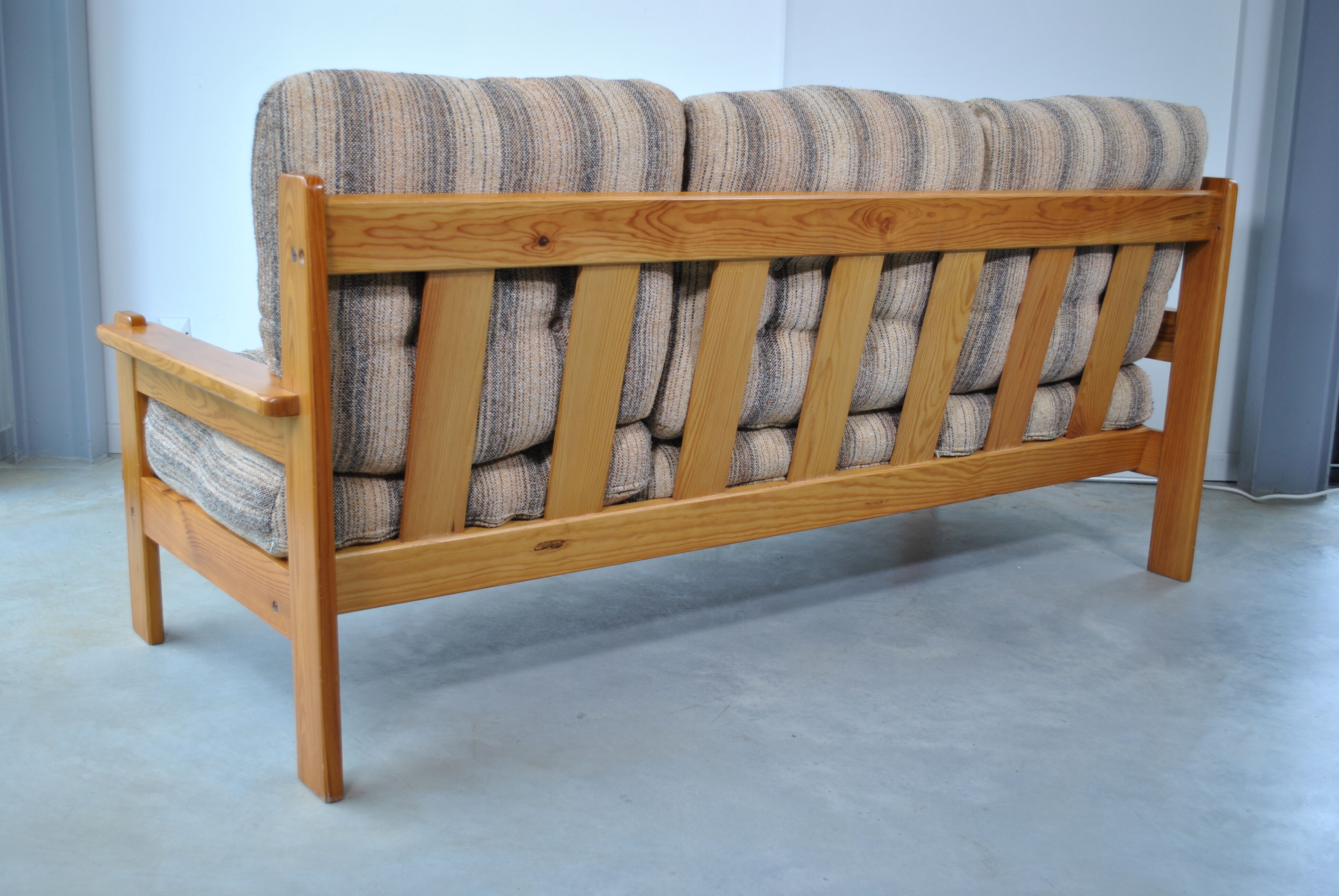 Pine sofa 1980