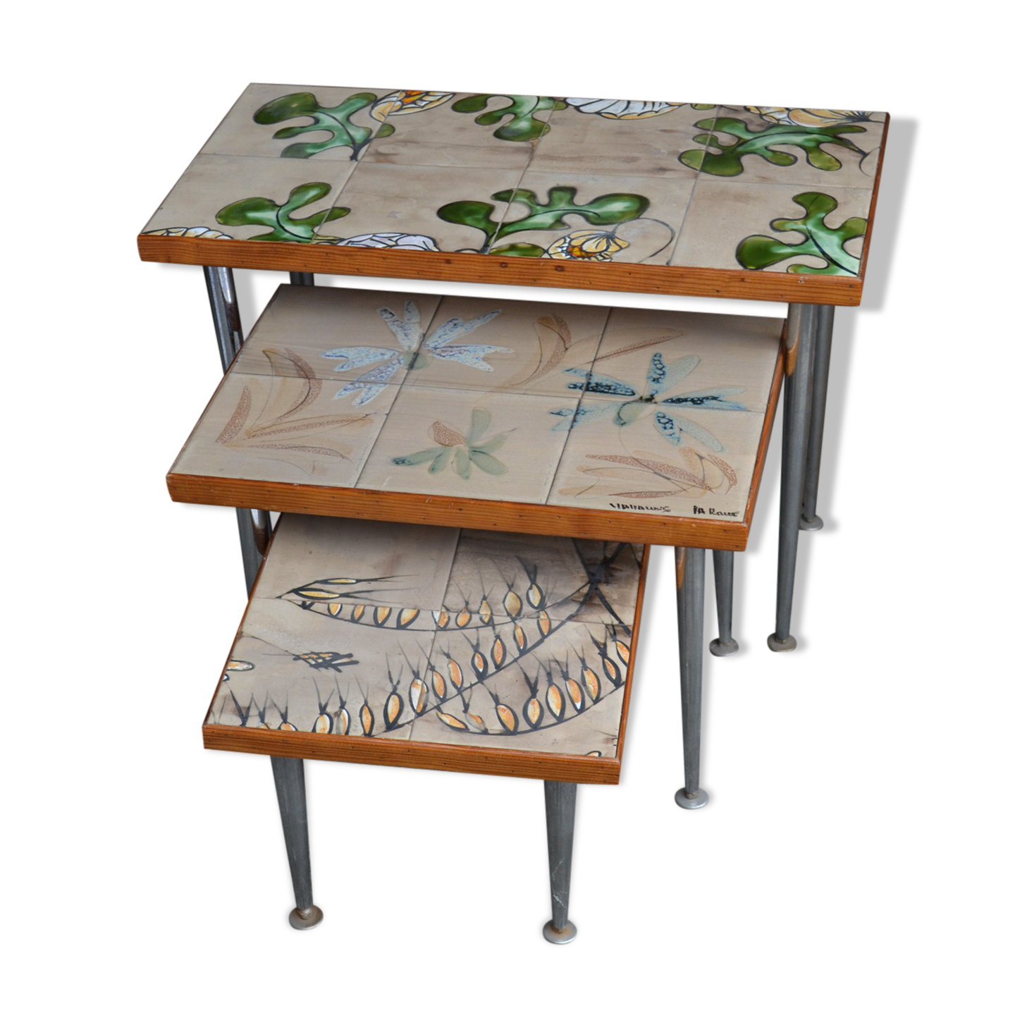 pull-out tables Vallauris, signed 'the wheel' ceramic, chrome foot