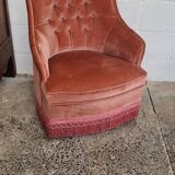 Pink velvet toad armchair