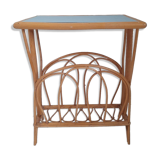 Porte-revue, table d'appoint en osier