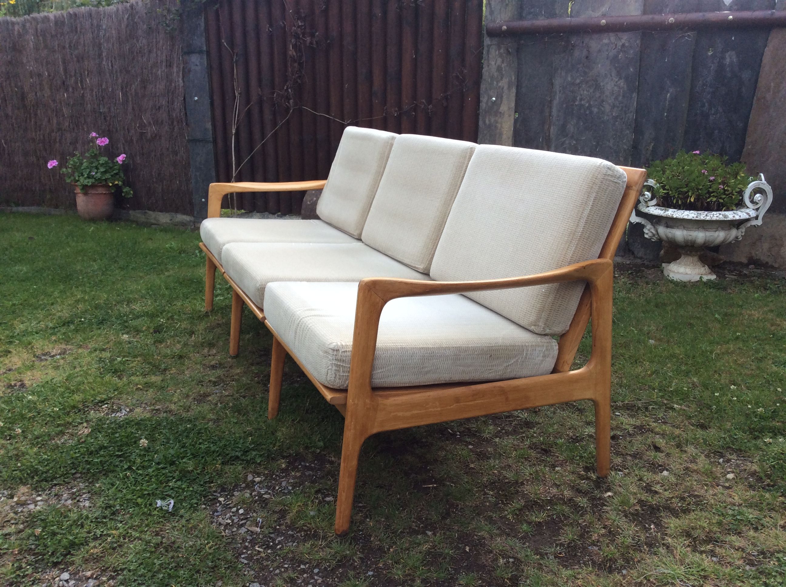 Vintage Scandinavian bench and armchairs of 4 pieces, 1 bench and 3 armchairs.