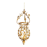 Suspension en fer doré à décor de feuillages de la maison Baguès