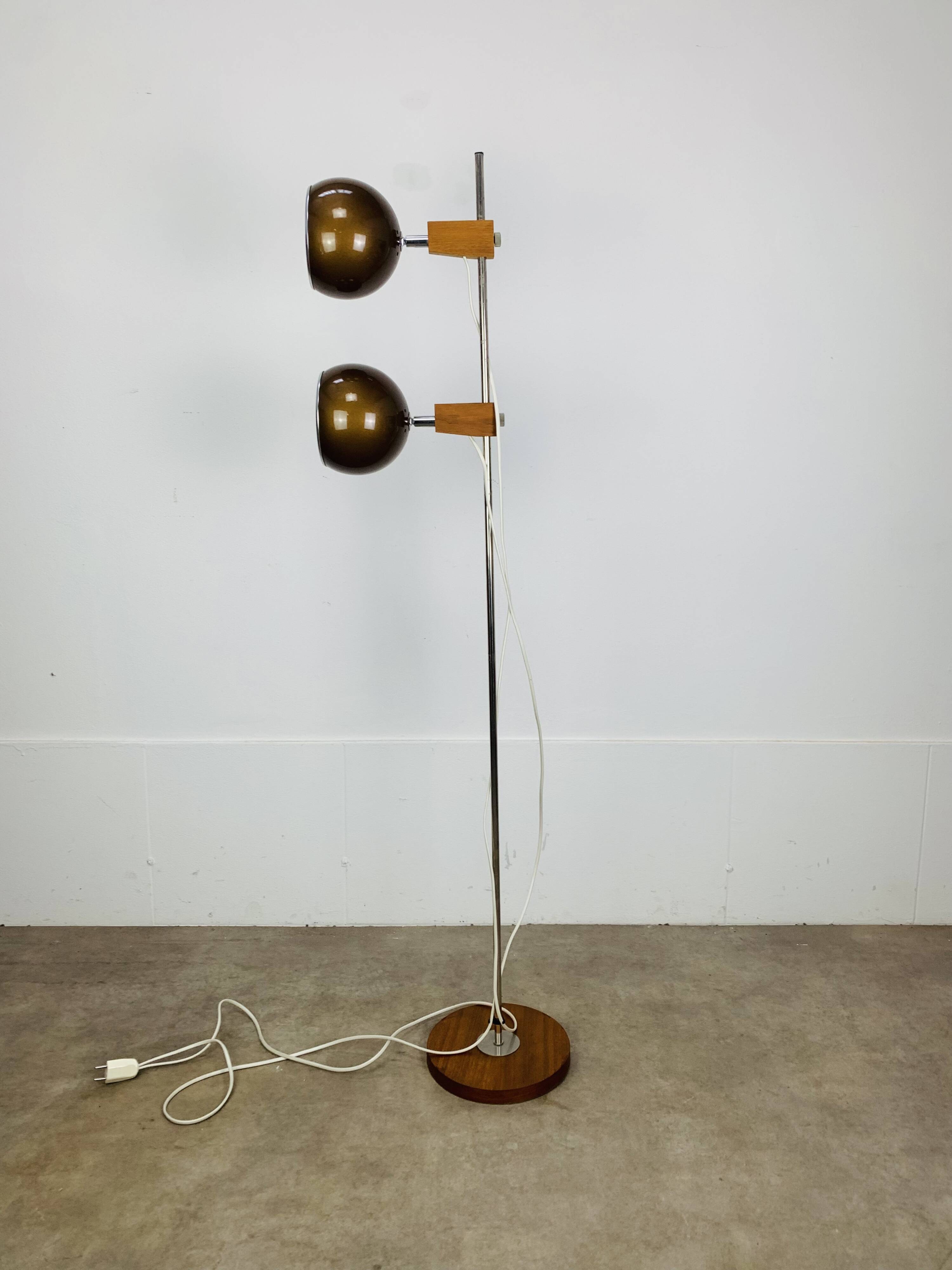 Eyeball floor lamp by Temde Leuchten, copper metal, teak and chrome, 70s.