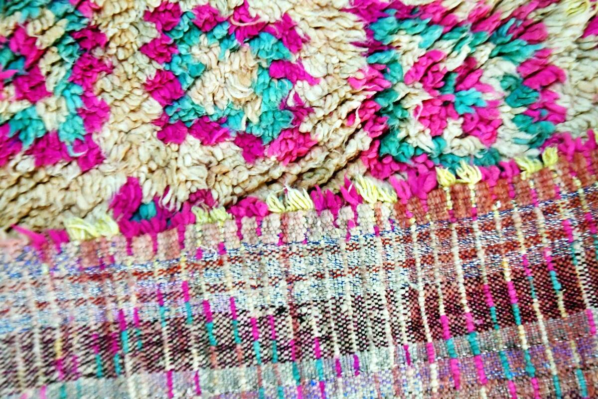 Moroccan Berber carpet hallway Boujaad vintage 280 x 75 cm