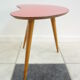 Table d'appoint des années 50 tripode en formica forme haricot