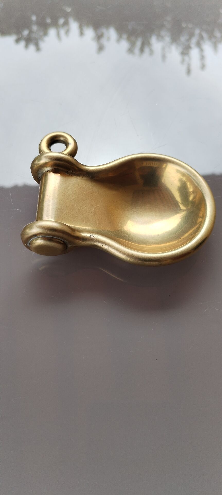 Small "Manille" vintage brass catchall