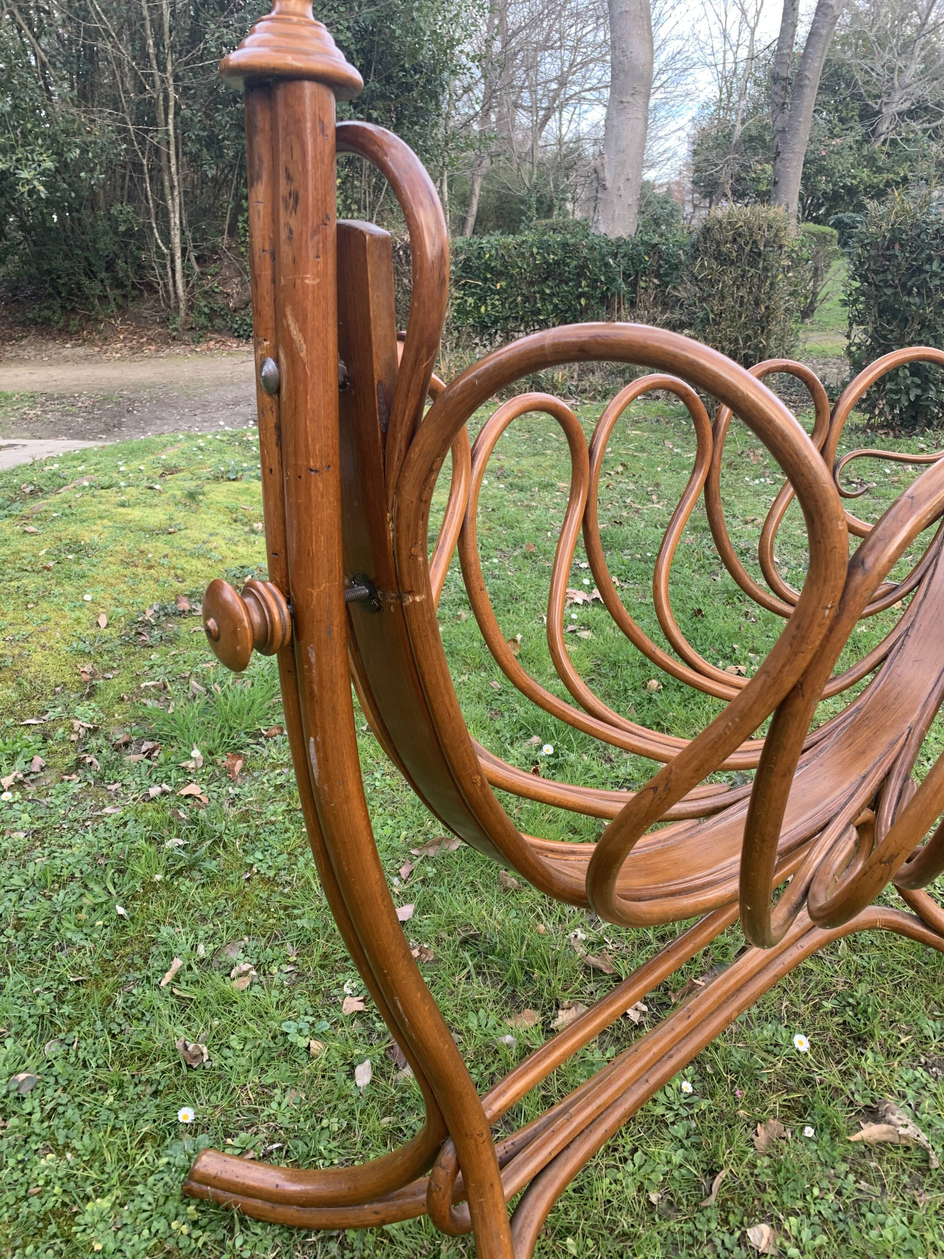 Berceau A Bascule Ancien Lit Bebe Ou Bercelonnette En Bois Kohn 1900 Selency