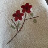 Set of 6 embroidered napkins
