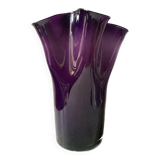 Glass handkerchief vase