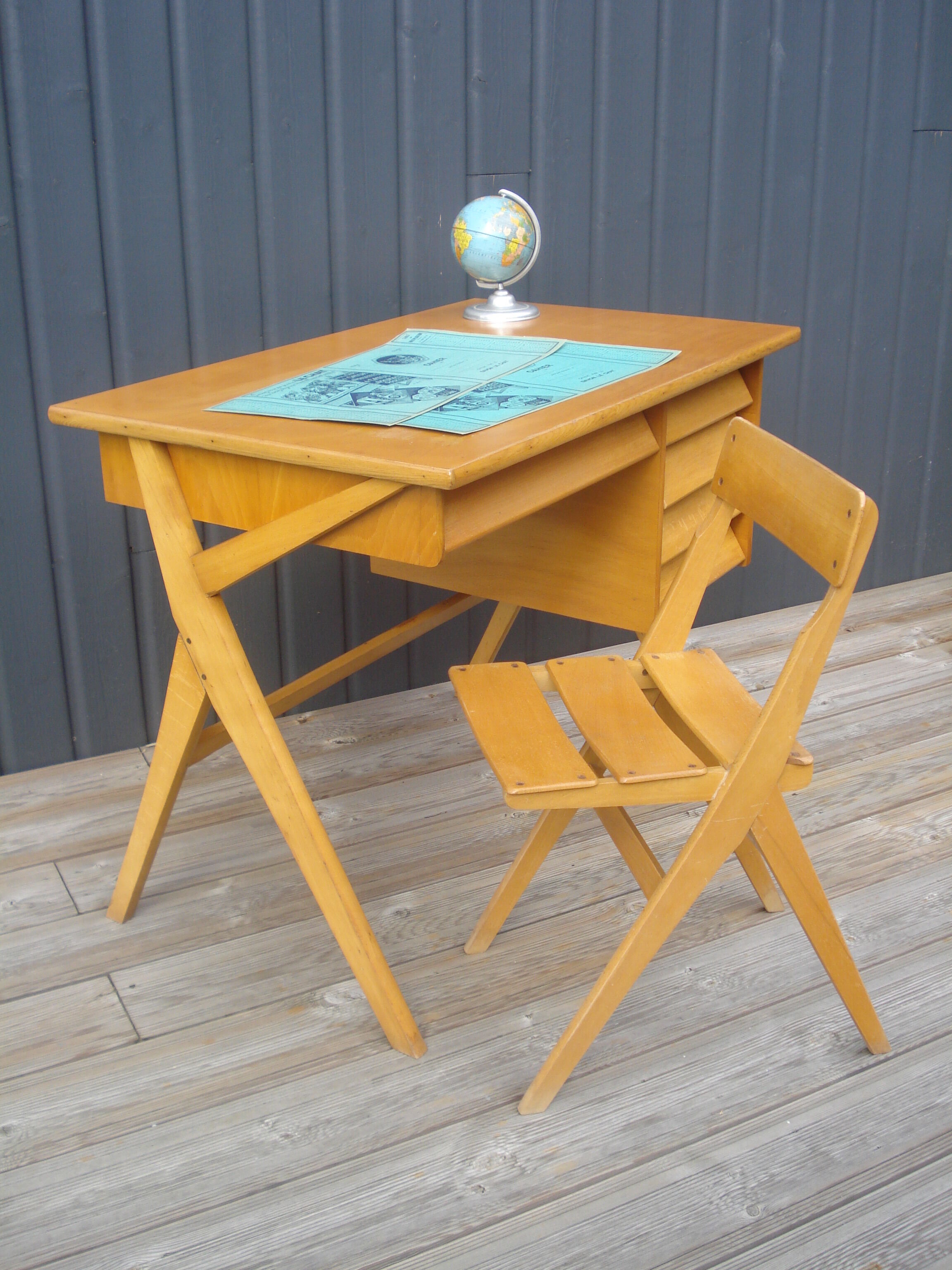 Small desk and Chair 60s