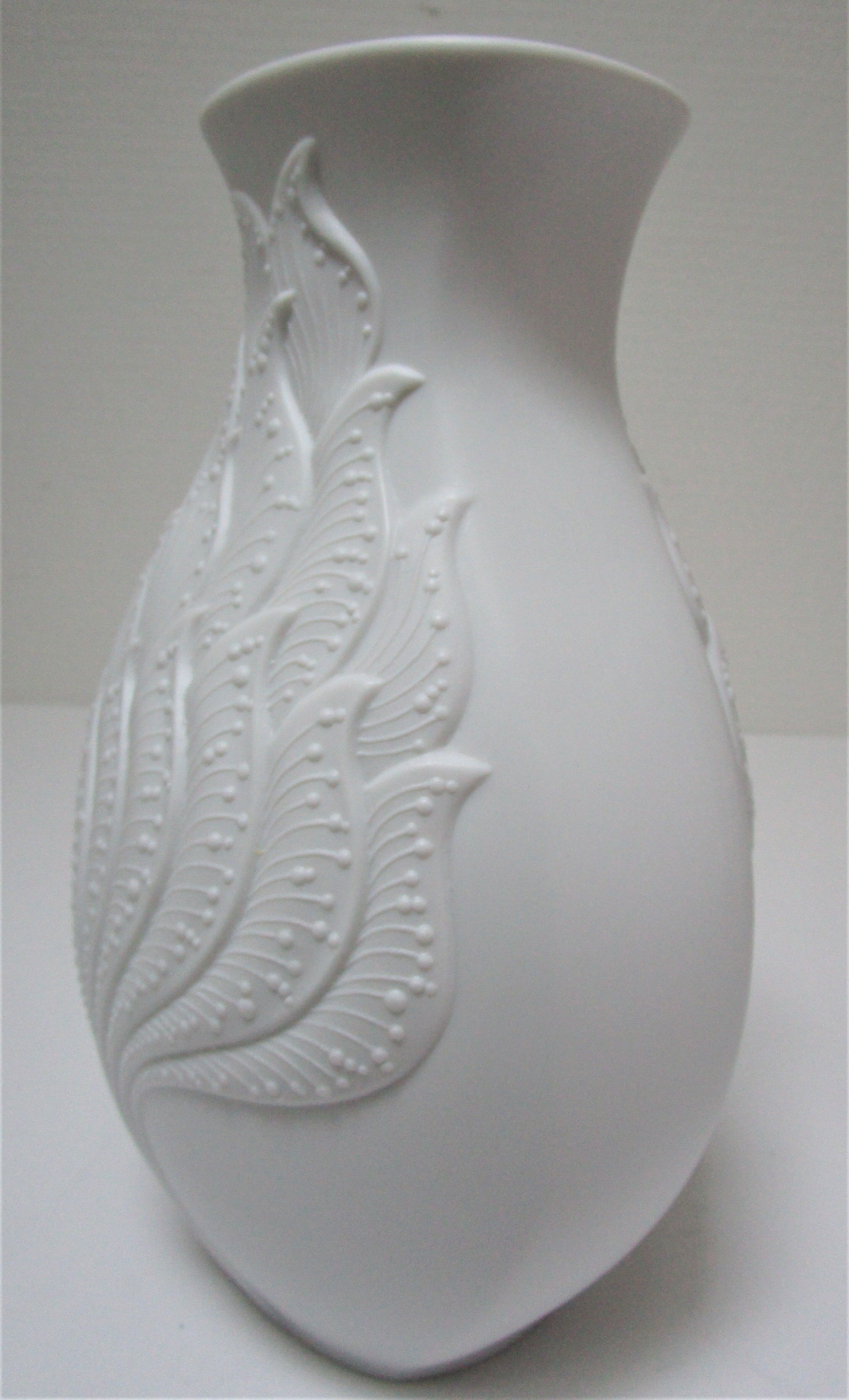 Porcelain vase biscuit Manfred Frey for AK Kaiser vintage vegetable decoration