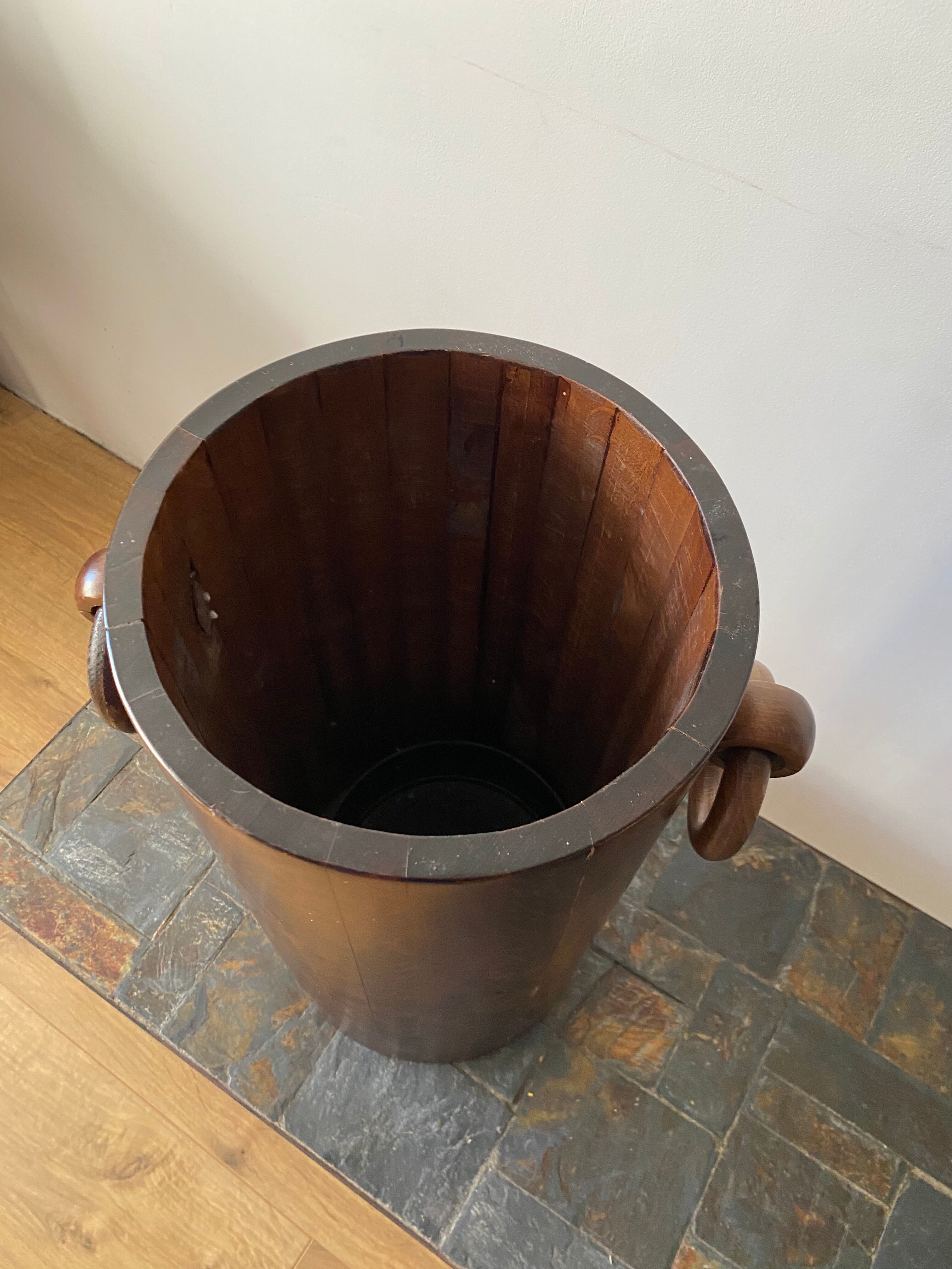 Wooden umbrella door