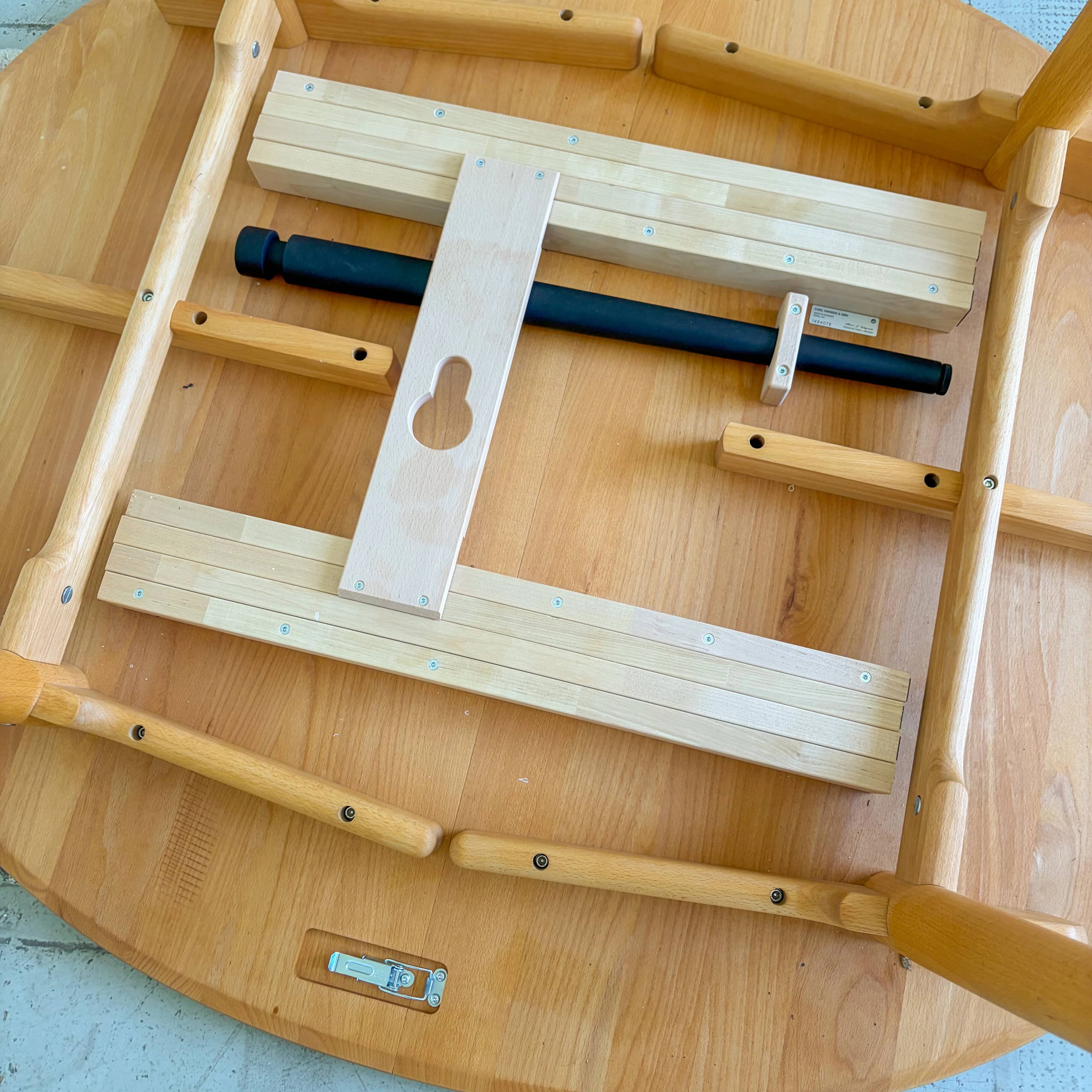 Table à manger Carl Hansen CH337 en chêne huilé