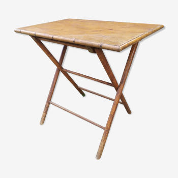 Table en bois pliable