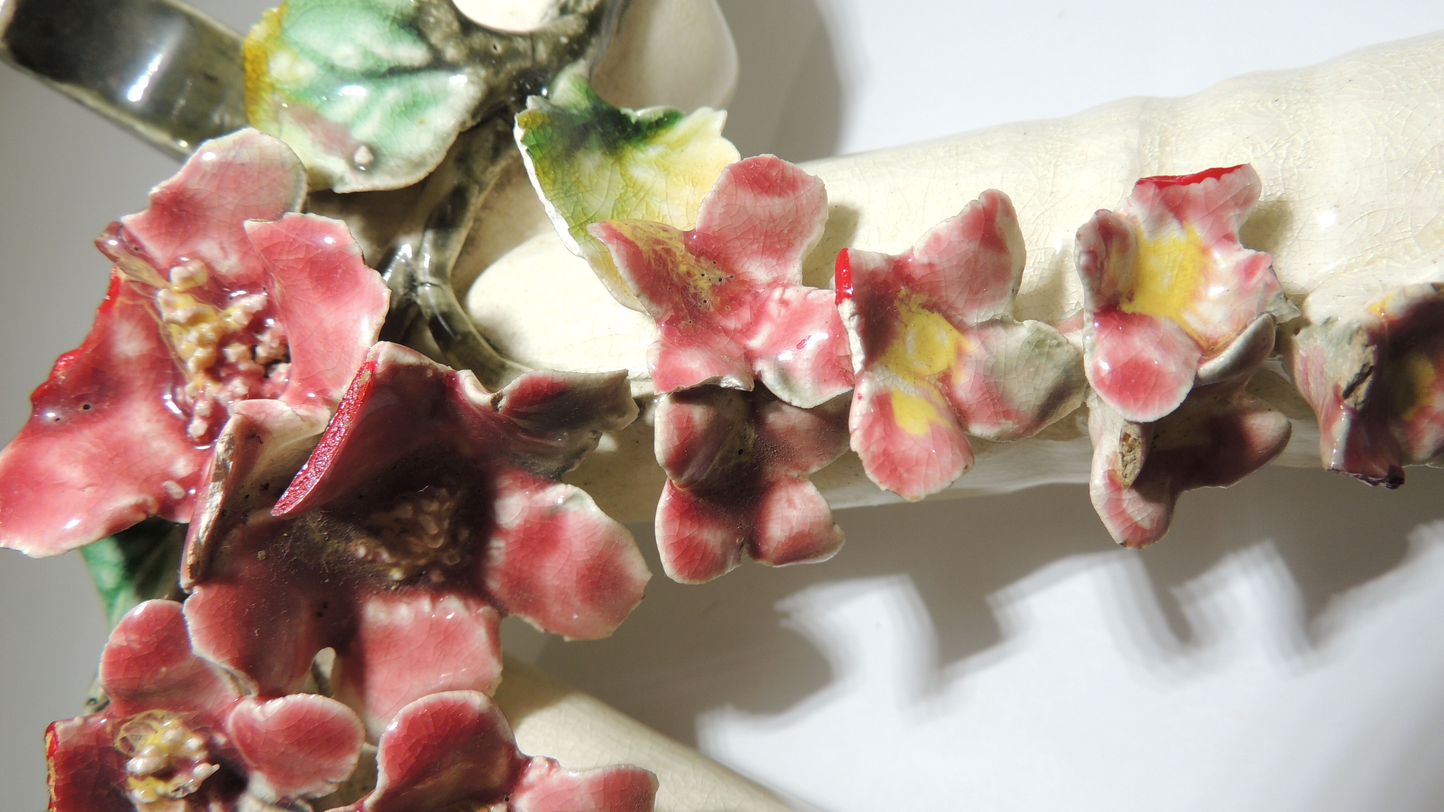 Old ceramic bouquet maker from the 1930s - Vintage Victorian French Majolica