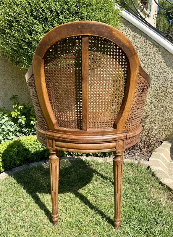 Walnut chair - Louis XVI style canage