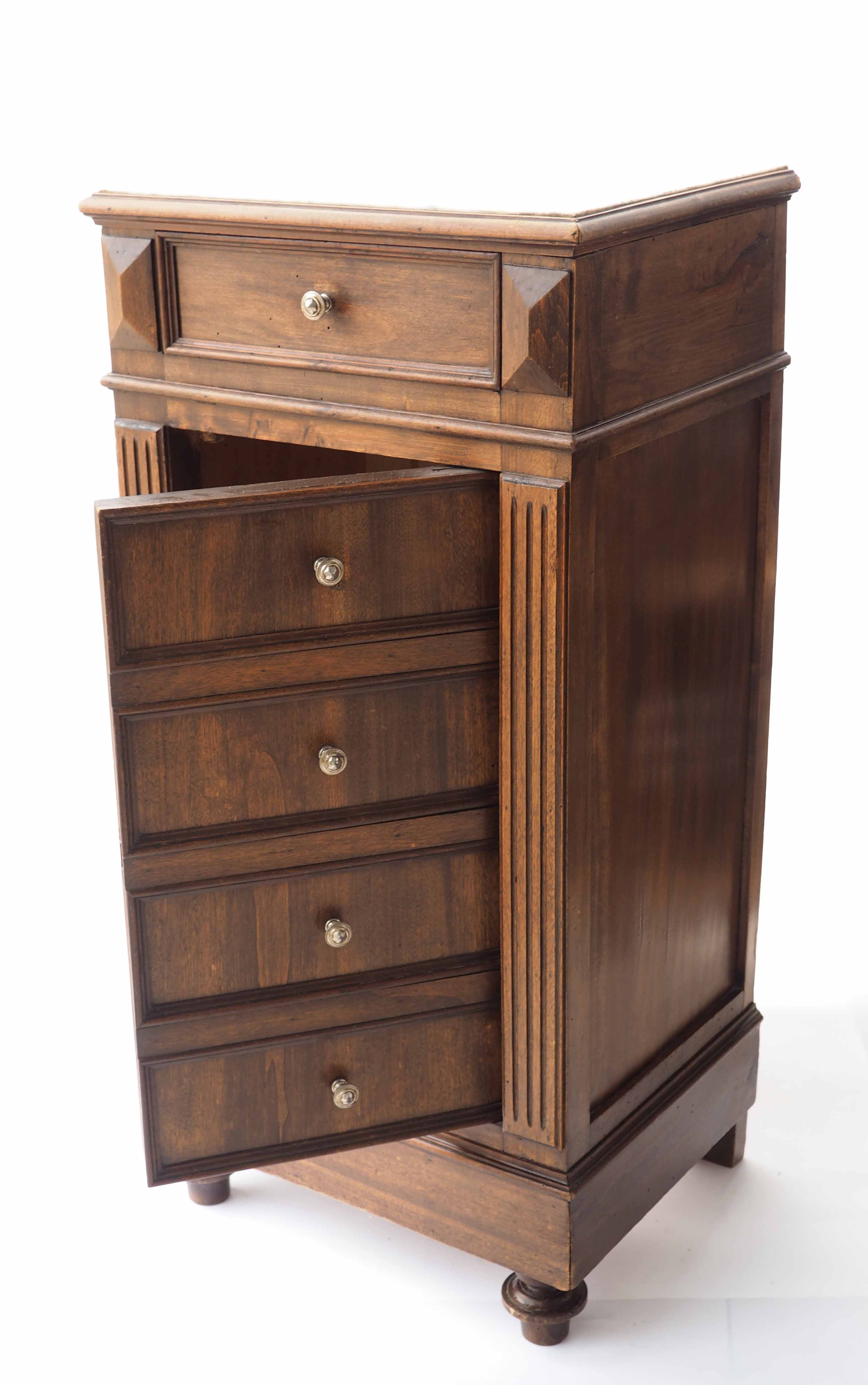 Old marble ragpicker