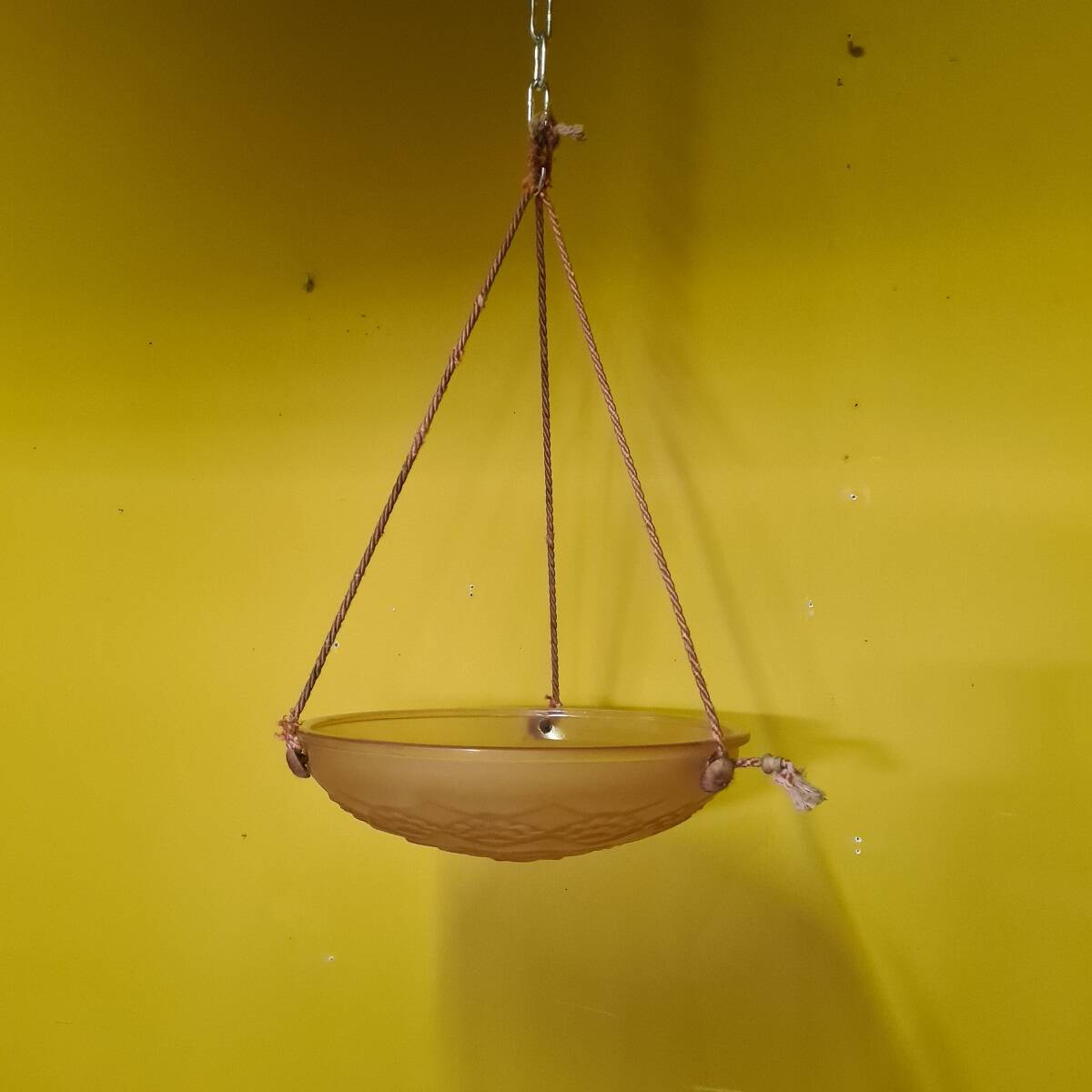 French Art Deco Rosé Glass Bowl Lamp signed by Sonover, from the 1920/30s.