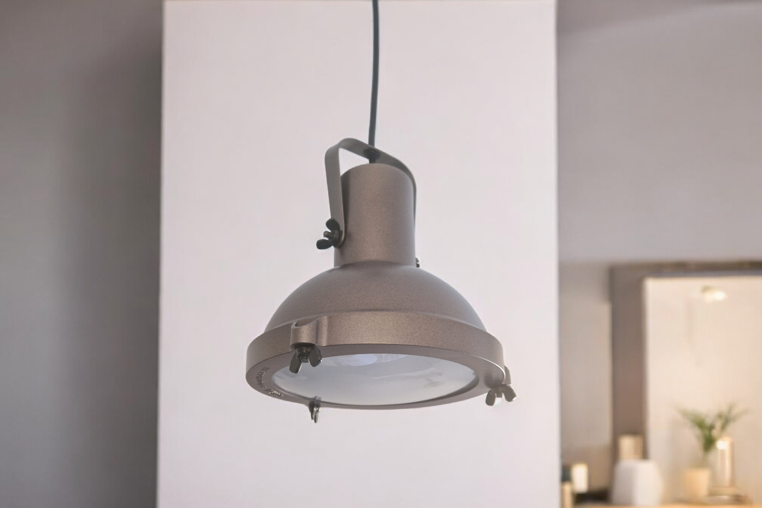 Lampe suspension Design Le Corbusier 1954 - Éditeur Nemo Cassina