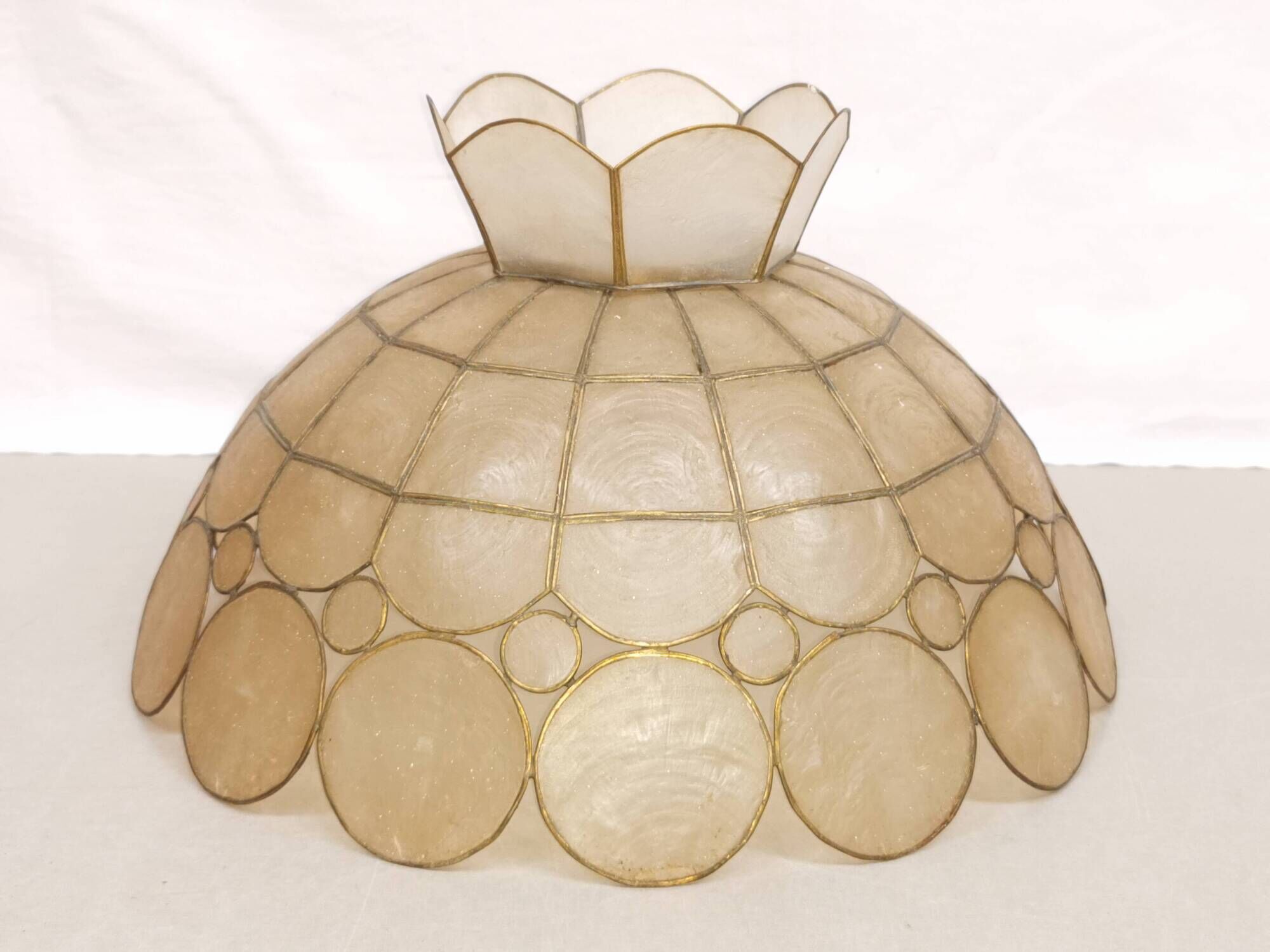 Vintage chandelier, mother-of-pearl suspension