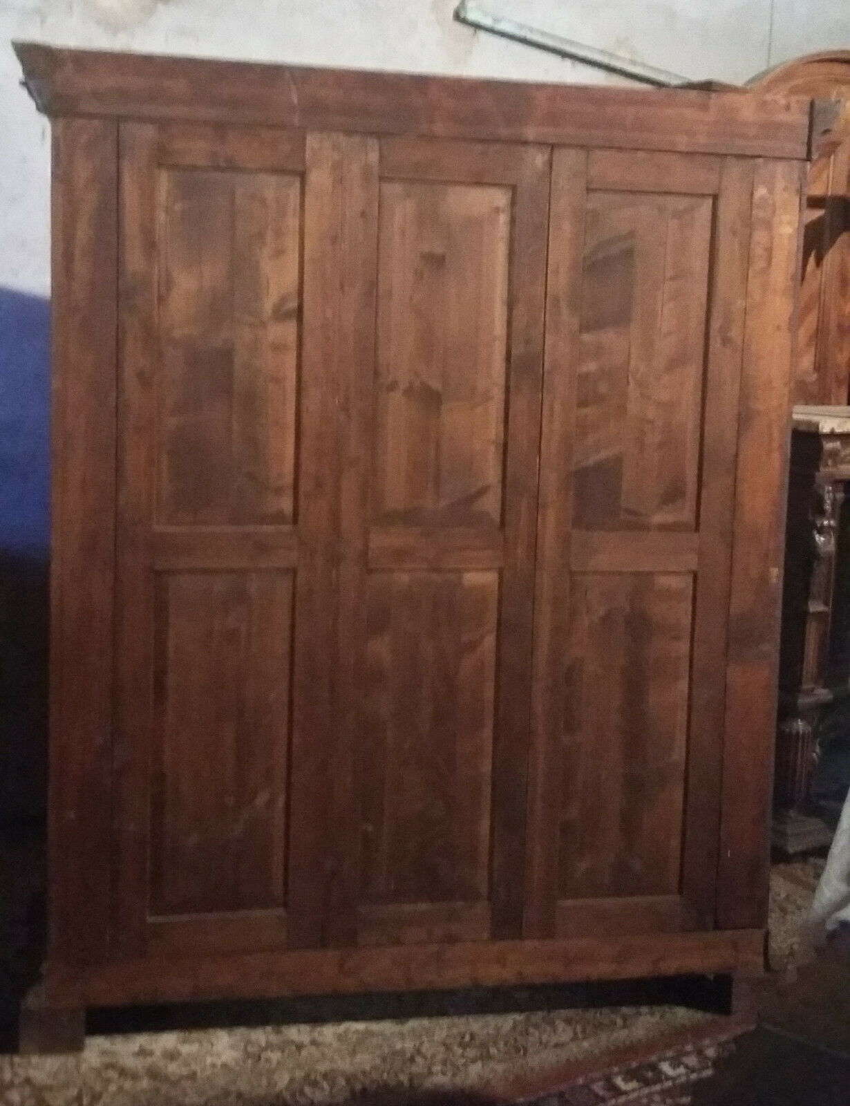 Louis XVI walnut cabinet i