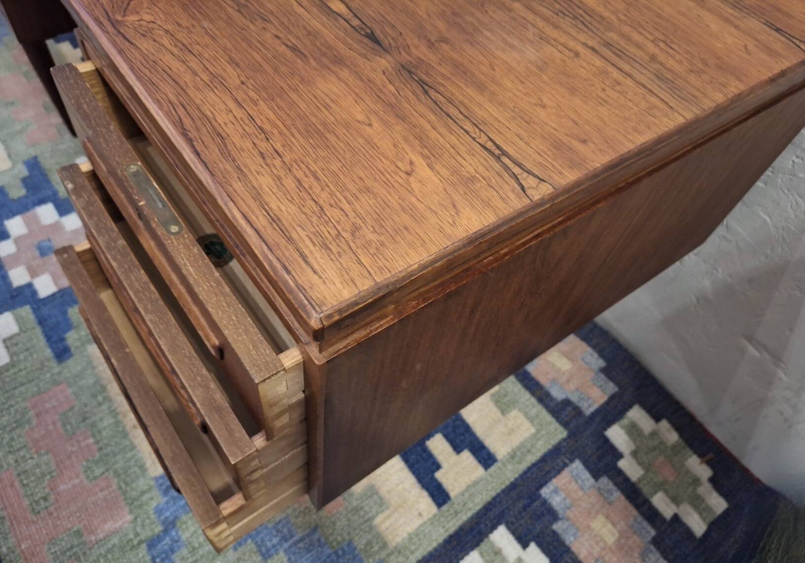 Bureau double face en palissandre des années 1960 par J Svenstrup, Danemark.