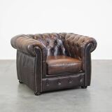 English Chesterfield armchair in sheepskin