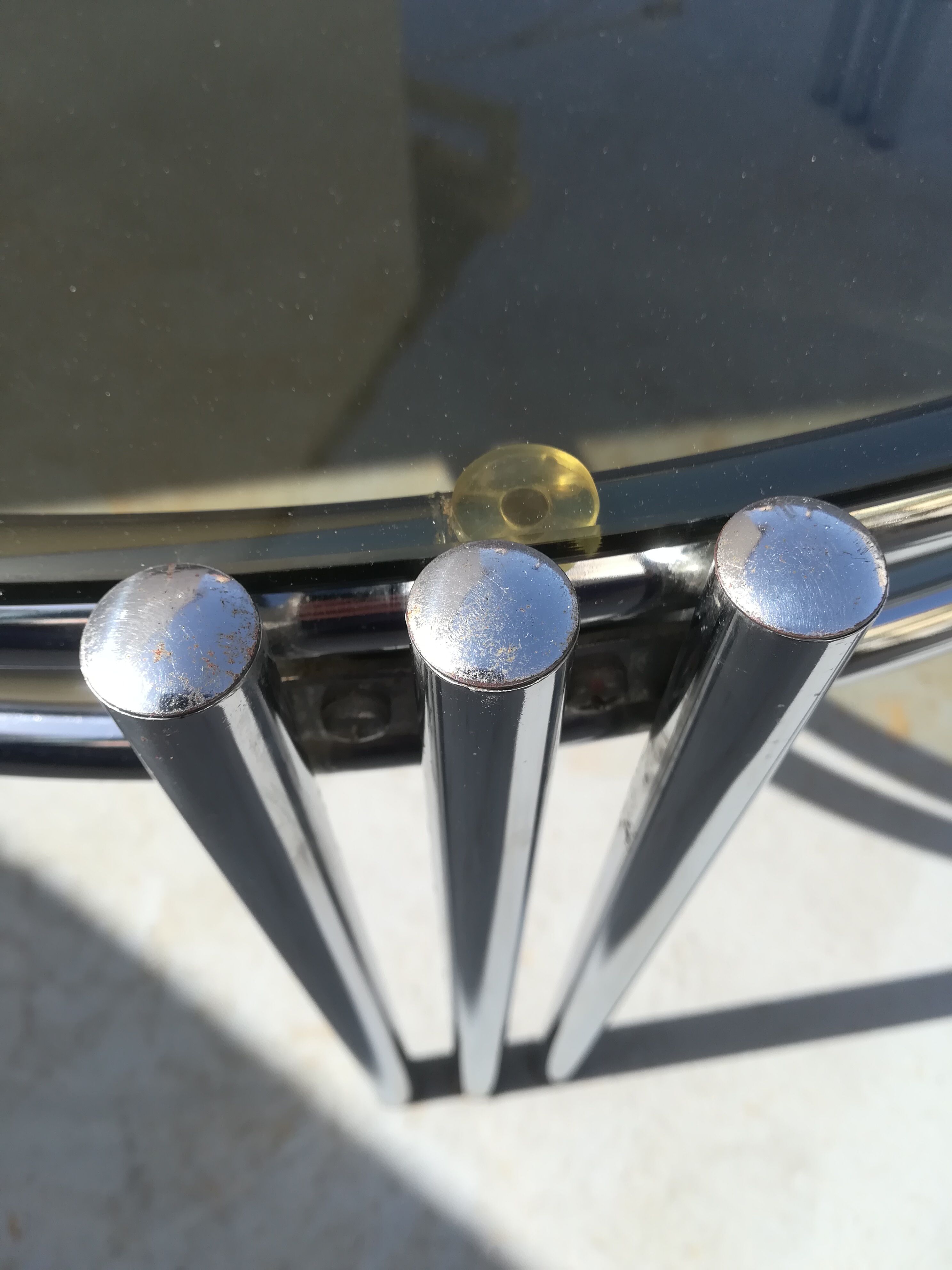 Coffee table in chrome steel and smokes glass 1970