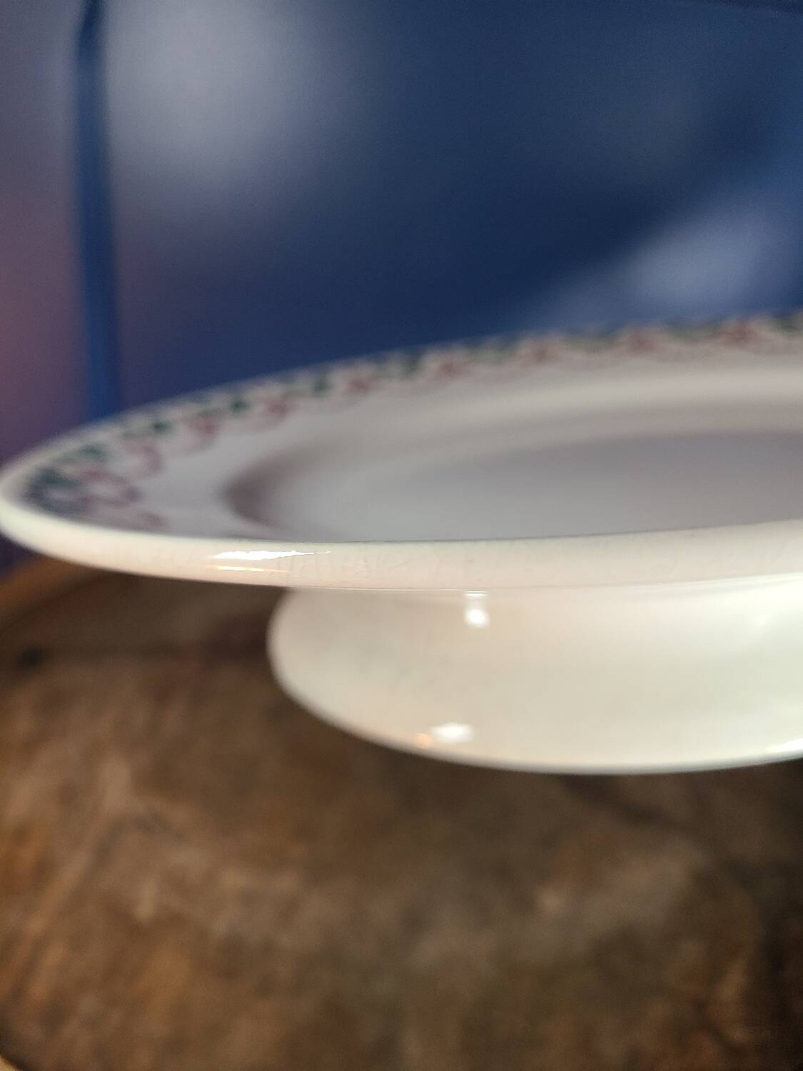 Old dish on foot / porcelain compotier moulin des loups