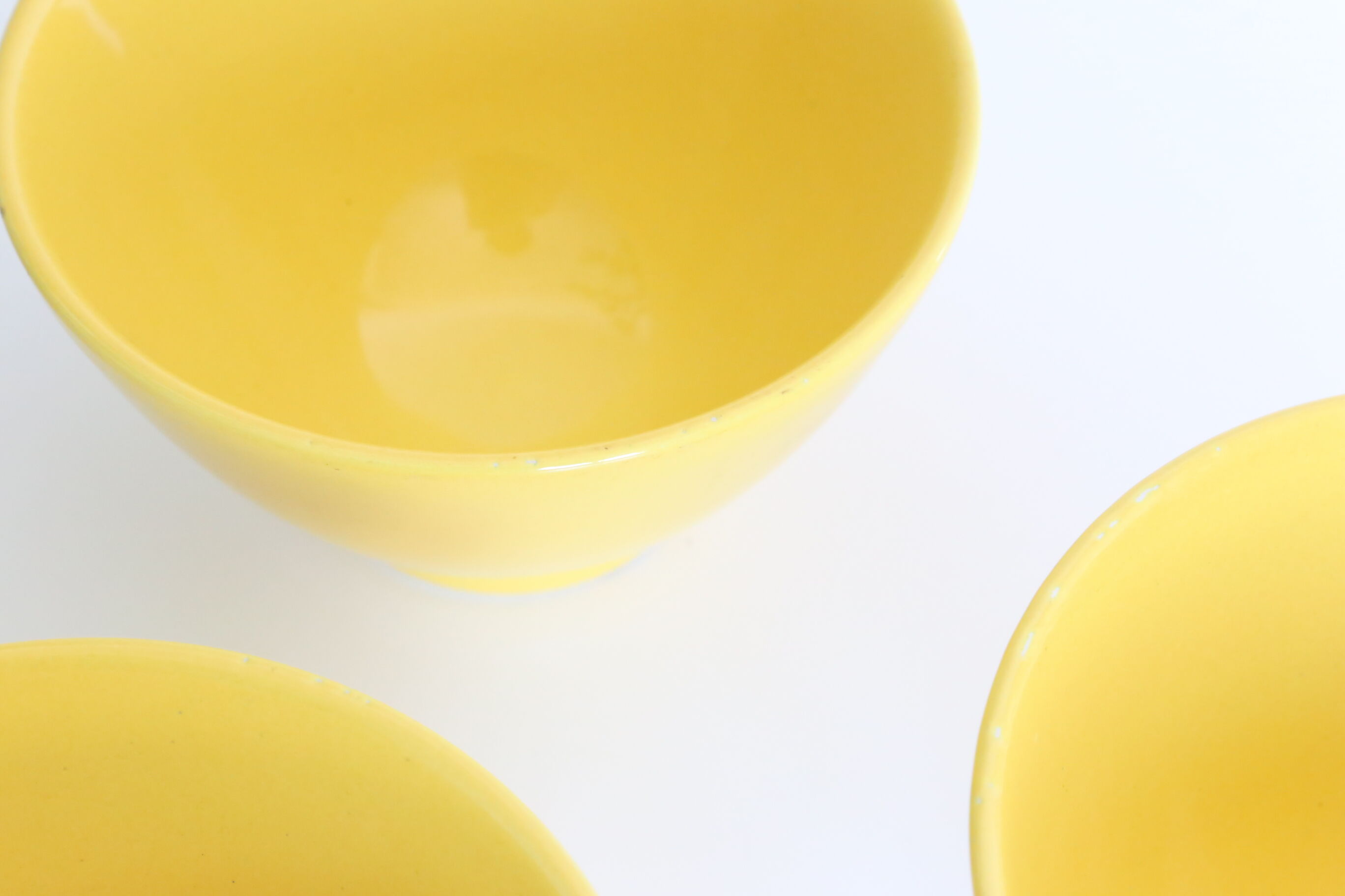 6 yellow bowls Moulin des Loups